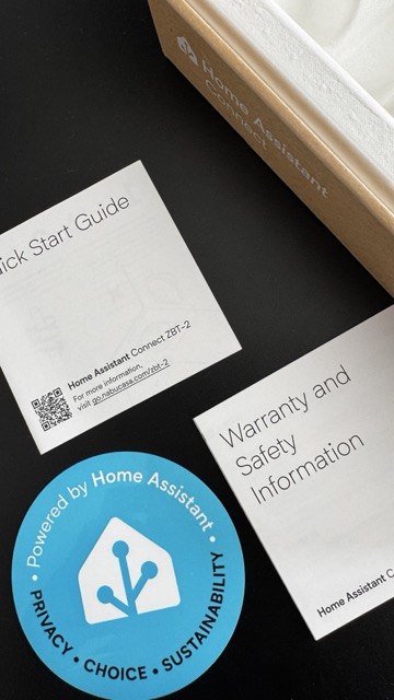 Quick start guide, warranty leaflet and Powered by Home Assistant sticker